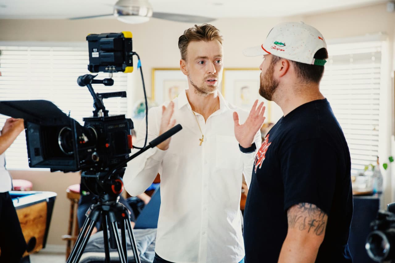  Producing in the New Hollywood Reinvention Resilience and the Rise of Creative Risk