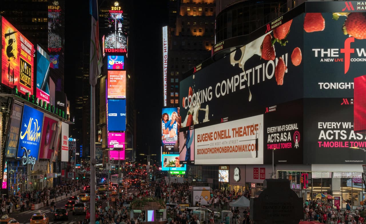 Stretching Your Story Transmedia Storytelling For Creatives Who Think Bigger